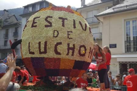 T3 3 Etoiles Hyper Centre Luchon Bagneres-de-Luchon Exterior foto